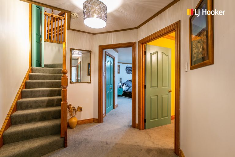 Photo of property in 979 Highcliff Road, Highcliff, Dunedin, 9077