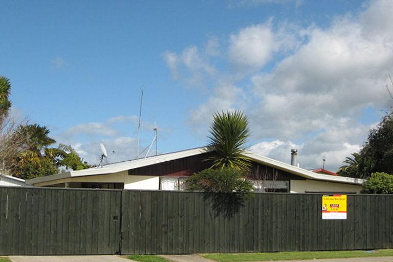 Photo of property in 21 Awatapu Drive, Whakatane, 3120