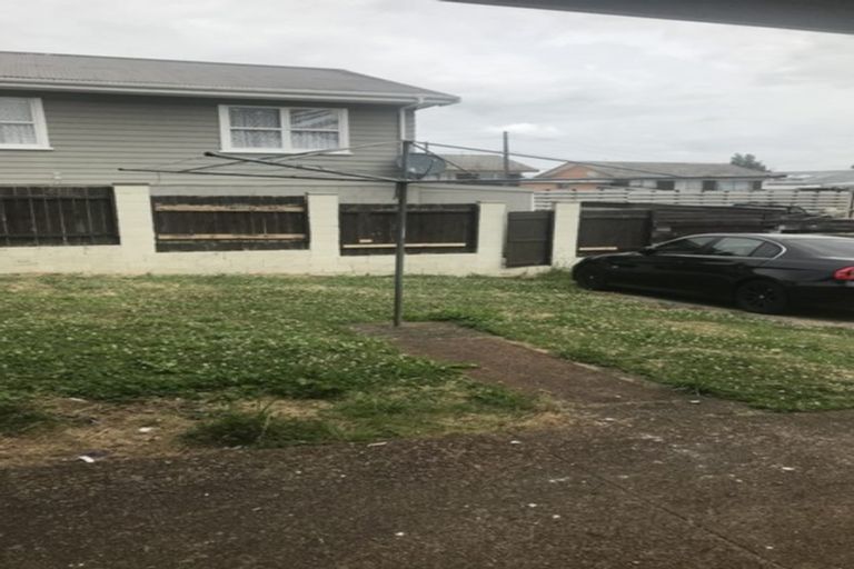 Photo of property in 3/79 Great South Road, Manurewa, Auckland, 2102