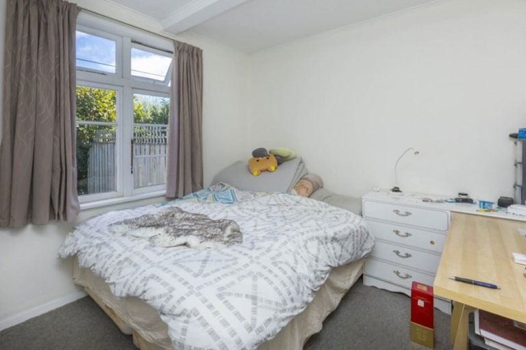 Photo of property in 2/5 Totara Street, Trentham, Upper Hutt, 5018