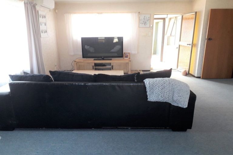 Photo of property in 4/23 Roulston Street, Pukekohe, 2120