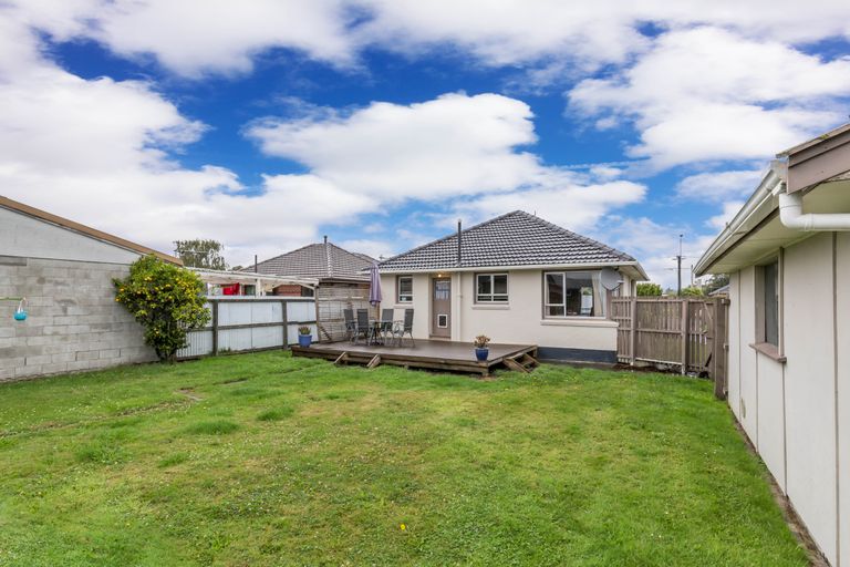 Photo of property in 75 Breezes Road, Avondale, Christchurch, 8061