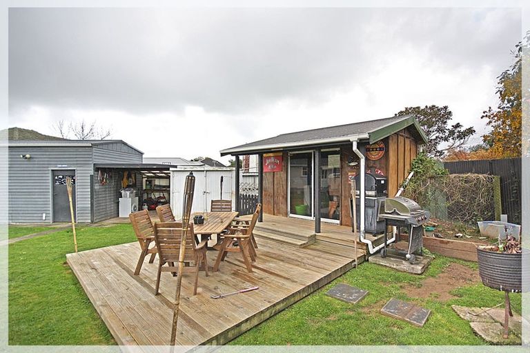 Photo of property in 28 George Street, Levin, 5510