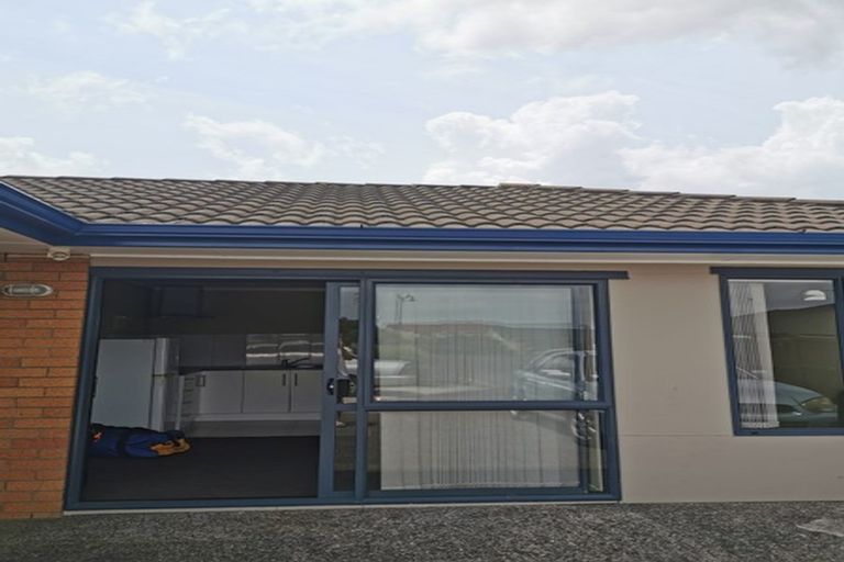 Photo of property in 45 Foxlaw Street, Randwick Park, Auckland, 2105