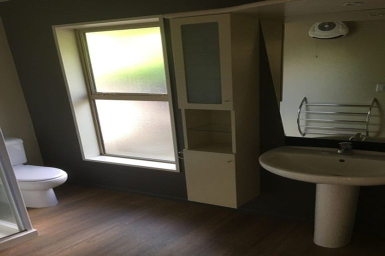 Photo of property in 26 Linkwater Way, Parklands, Christchurch, 8083