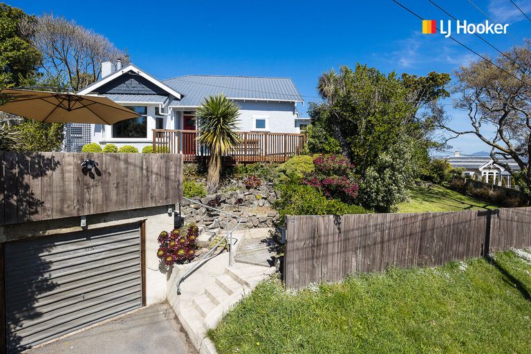 Photo of property in 38 Highcliff Road, Andersons Bay, Dunedin, 9013