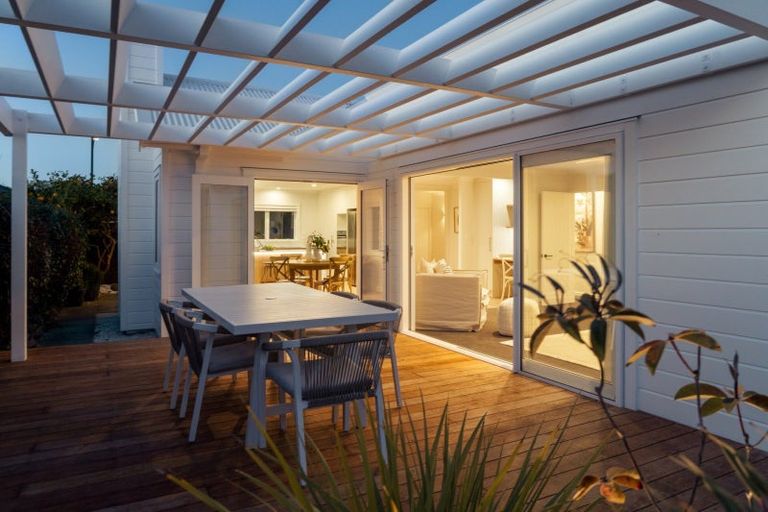 Photo of property in 77 Kahira Crescent, Papamoa Beach, Papamoa, 3118