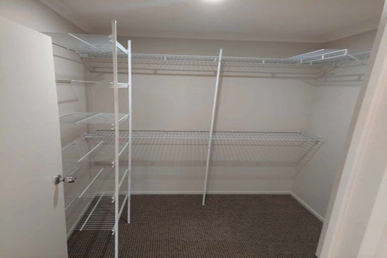 Photo of property in 14 Cassino Crescent, Onekawa, Napier, 4110