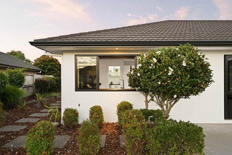 Photo of property in 5 Briar Rose Court, Huntington, Hamilton, 3210