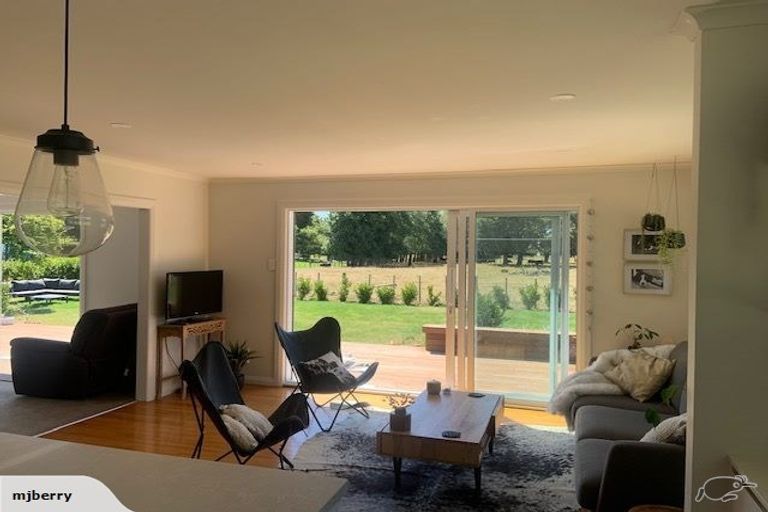 Photo of property in 236 Wood Street, Woodside, Greytown, 5794