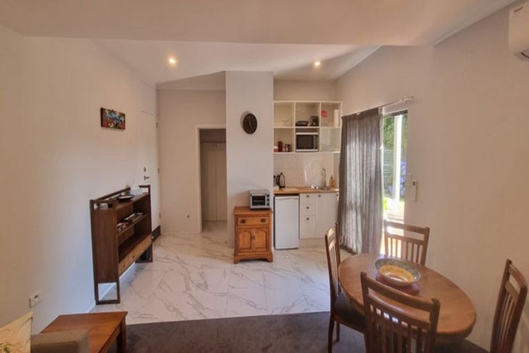 Photo of property in 38 Ravensdale Rise, Westmorland, Christchurch, 8025