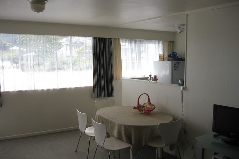 Photo of property in 8/4 Derby Street, Mount Victoria, Wellington, 6011