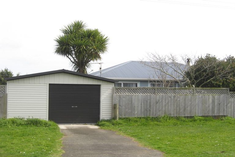 Photo of property in 63 Seymour Street, Waitara, 4320