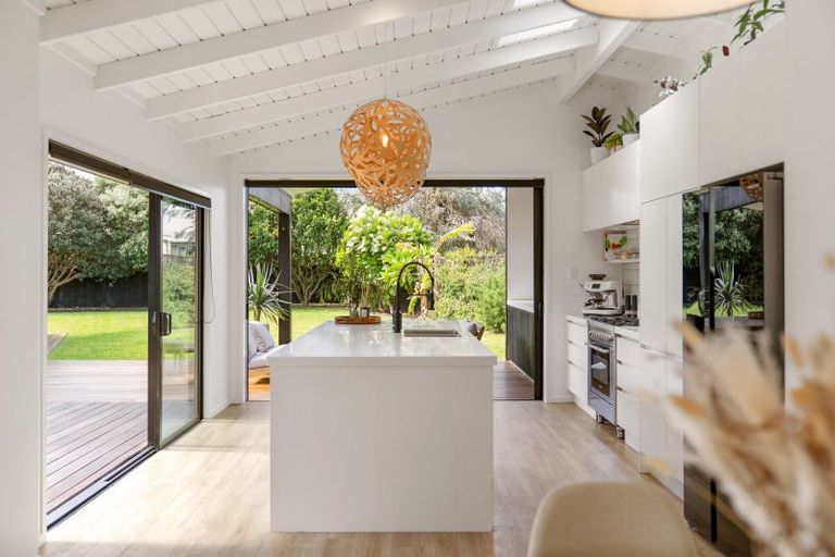 Photo of property in 53 Dickson Road, Papamoa Beach, Papamoa, 3118