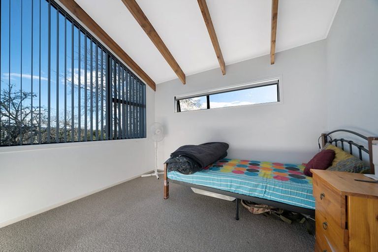 Photo of property in 2/46a Captain Scott Road, Glen Eden, Auckland, 0602