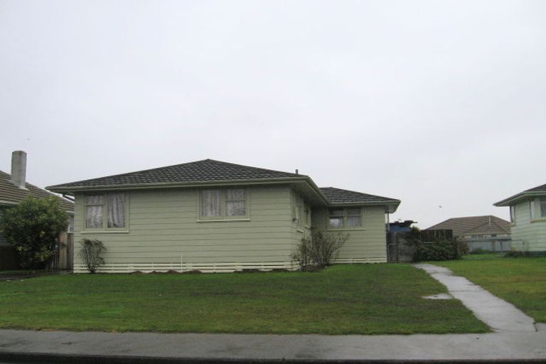 Photo of property in 313 Takapu Road, Camberley, Hastings, 4120