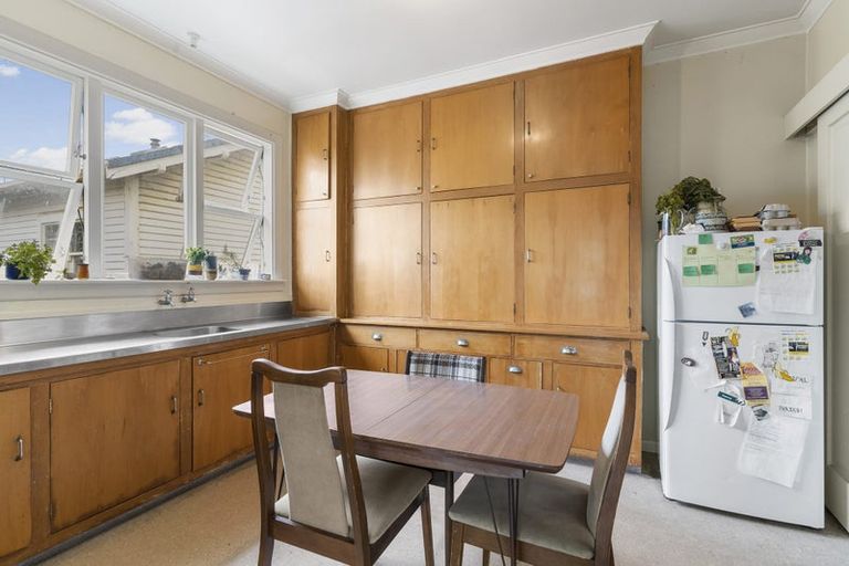 Photo of property in 41 Kemp Street, Kilbirnie, Wellington, 6022