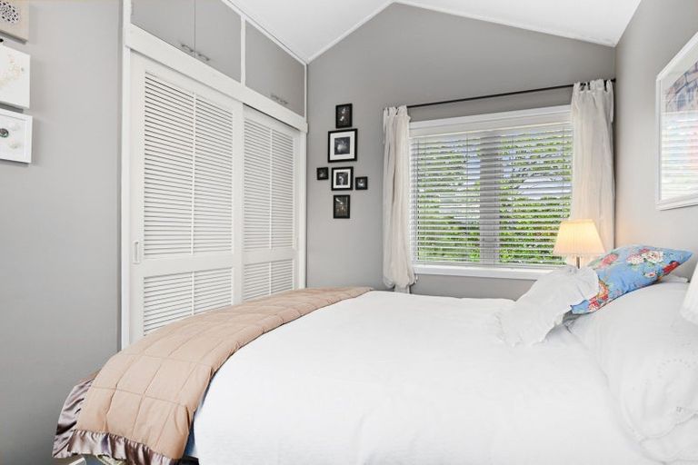 Photo of property in 2/54 Clyde Road, Ilam, Christchurch, 8041