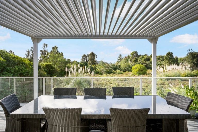 Photo of property in 100 Estuary View, Whangamata, 3620