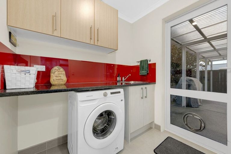 Photo of property in 8 Mohua Avenue, Takanini, 2112