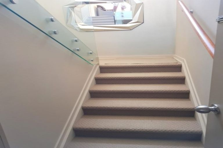 Photo of property in 27 Crossandra Drive, Mangere, Auckland, 2022