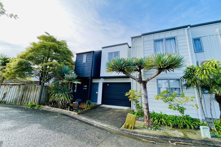 Photo of property in 38 Arawa Street, New Lynn, Auckland, 0600