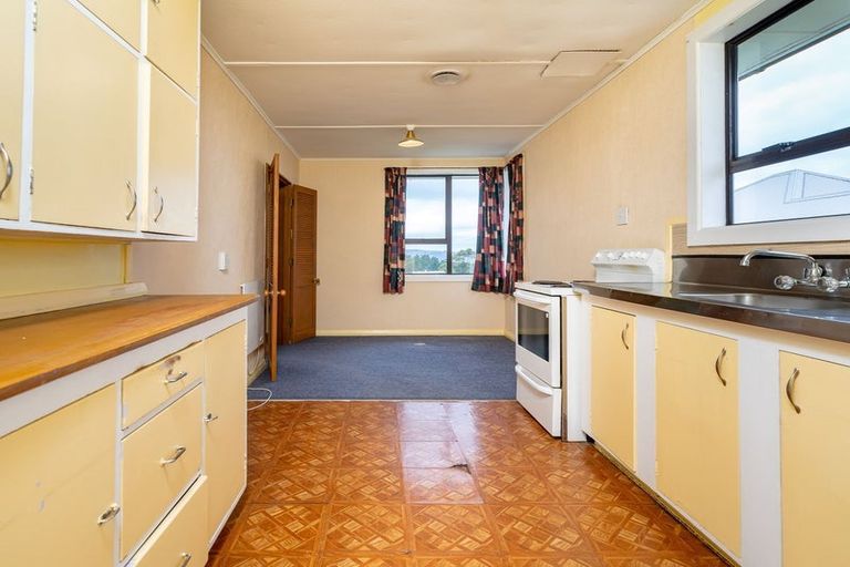 Photo of property in 58 Mooltan Street, Halfway Bush, Dunedin, 9010