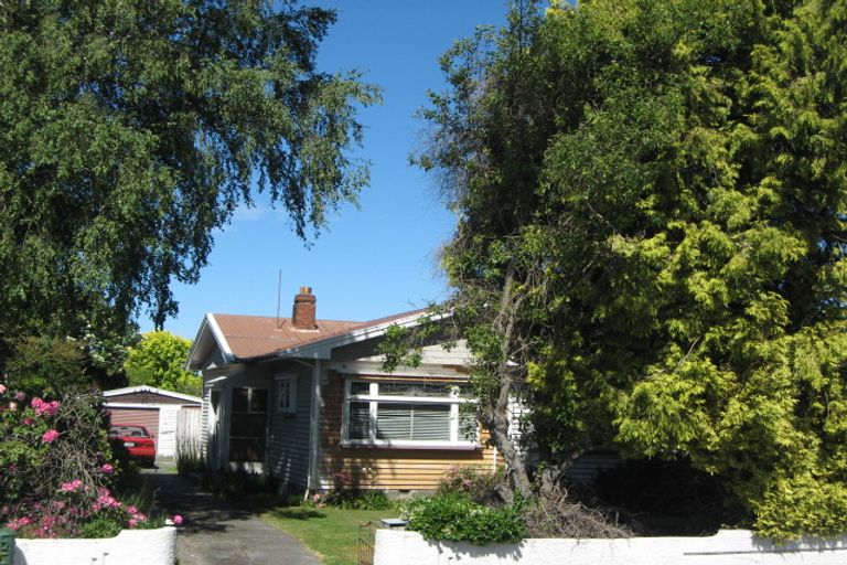 Photo of property in 62 North Parade, Richmond, Christchurch, 8013