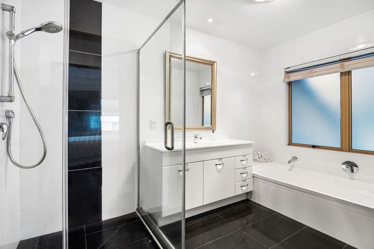 Photo of property in 299 Oceanbeach Road, Mount Maunganui, 3116