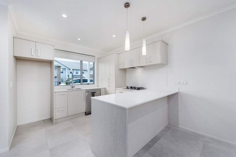Photo of property in 45 Pencaitland Drive, Flat Bush, Auckland, 2019