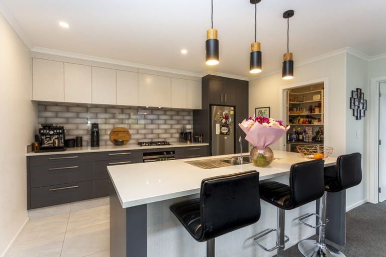 Photo of property in 31 Bill Harvey Drive, Halswell, Christchurch, 8025