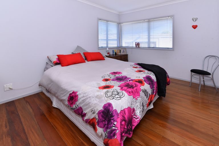 Photo of property in 1/9 Elizabeth Street, Papakura, 2110