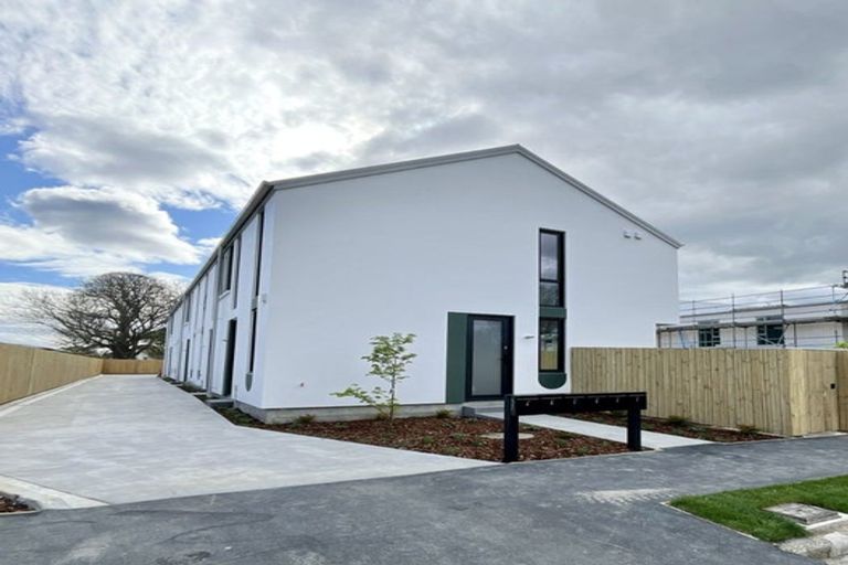 Photo of property in 4/37 Trent Street, Linwood, Christchurch, 8011