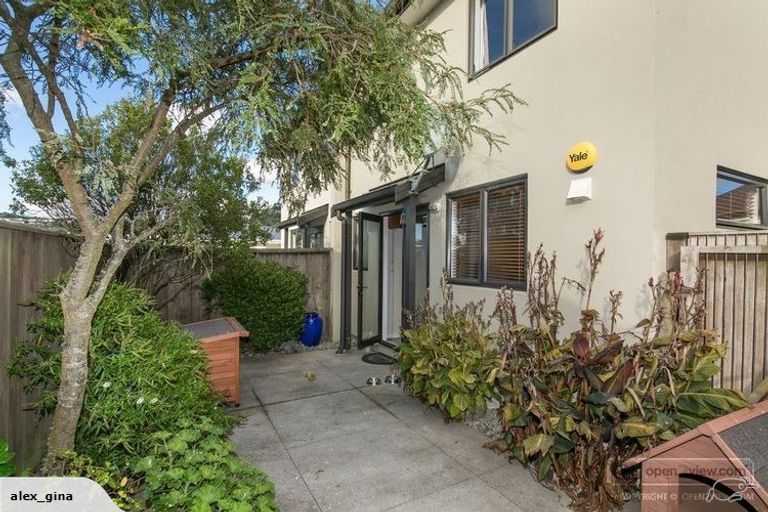 Photo of property in 10a Rotoiti Street, Johnsonville, Wellington, 6037