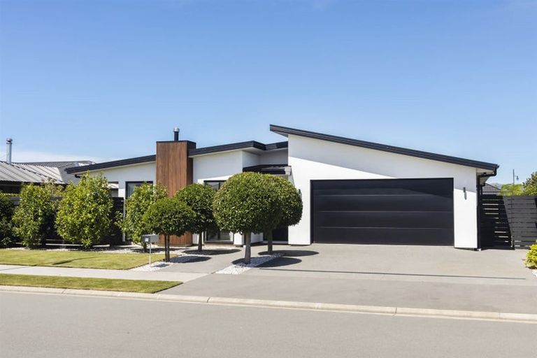 Photo of property in 21 Oakley Drive, Prebbleton, 7604