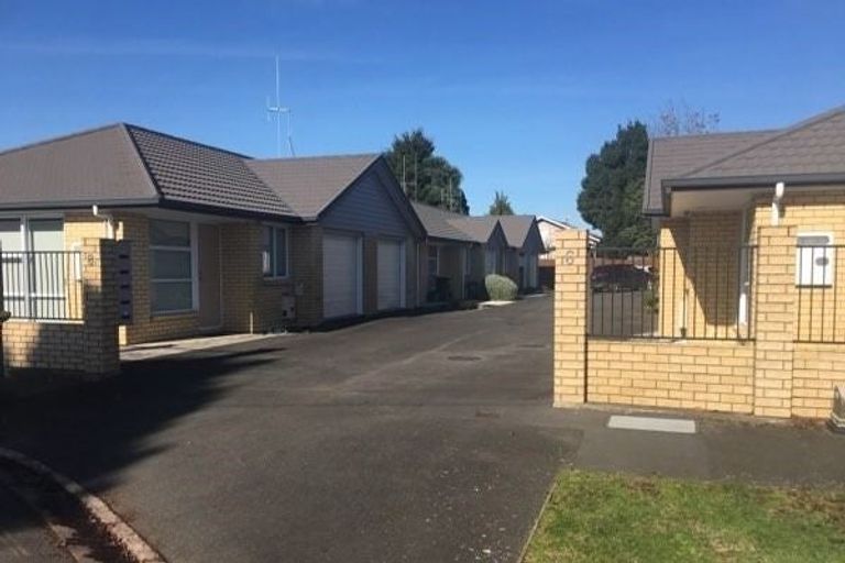 Photo of property in 8b Pitt Street, Frankton, Hamilton, 3204