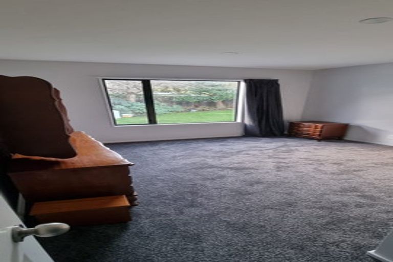 Photo of property in 7 Monterey Place, Parklands, Christchurch, 8083