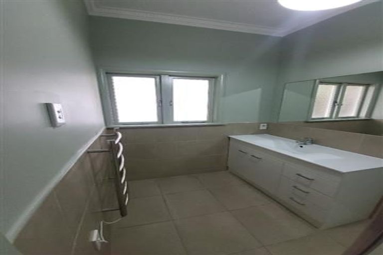 Photo of property in 56 Polygon Road, Saint Heliers, Auckland, 1071