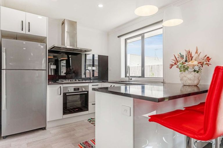 Photo of property in 30 Inuwai Street, Glenview, Hamilton, 3206