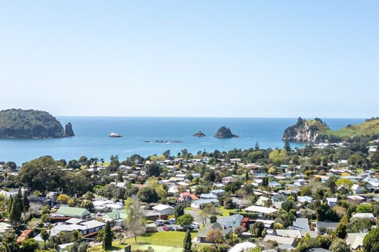 Photo of property in 8 Patricia Place, Hahei, Whitianga, 3591