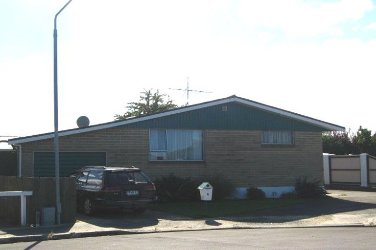 Photo of property in 8 Walnut Place, Mosgiel, 9024