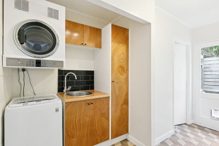 Photo of property in 79a Churton Drive, Churton Park, Wellington, 6037