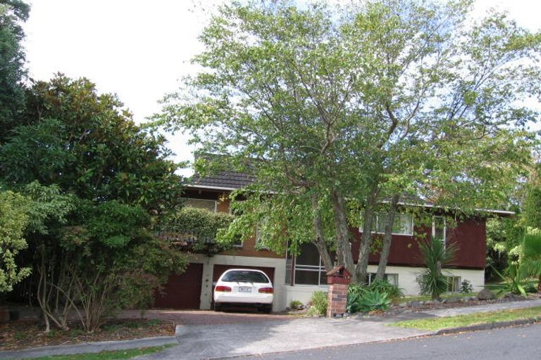 Photo of property in 17 Waiau Street, Torbay, Auckland, 0630