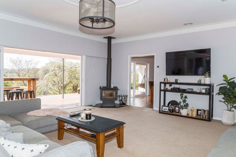 Photo of property in 16 Ruahine Street, Dannevirke, 4930