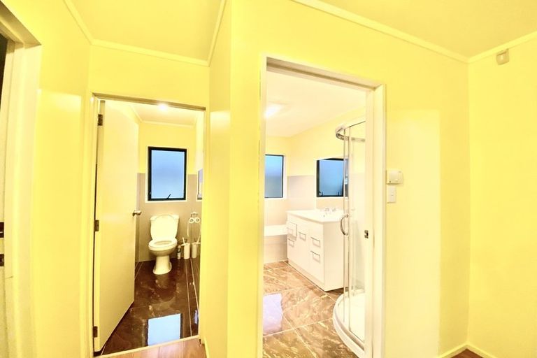 Photo of property in 206 Te Irirangi Drive, Flat Bush, Auckland, 2019