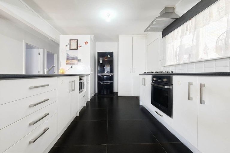 Photo of property in 3/33 Cleek Road, Mangere East, Auckland, 2024