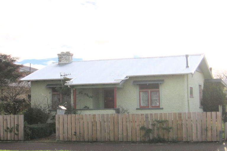 Photo of property in 11 Manson Street, Terrace End, Palmerston North, 4410