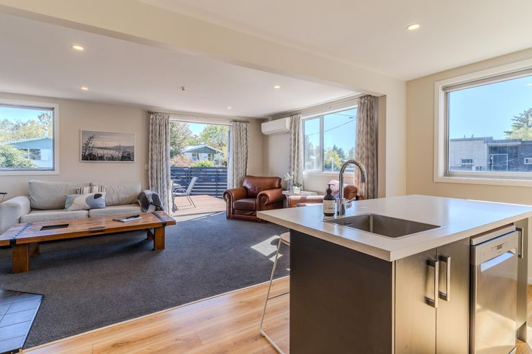 Photo of property in 43 Jollie Road, Twizel, 7901