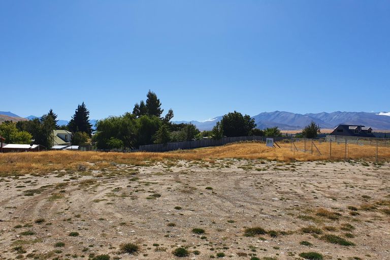 Photo of property in 9 Rodman Lane, Lake Tekapo, 7999