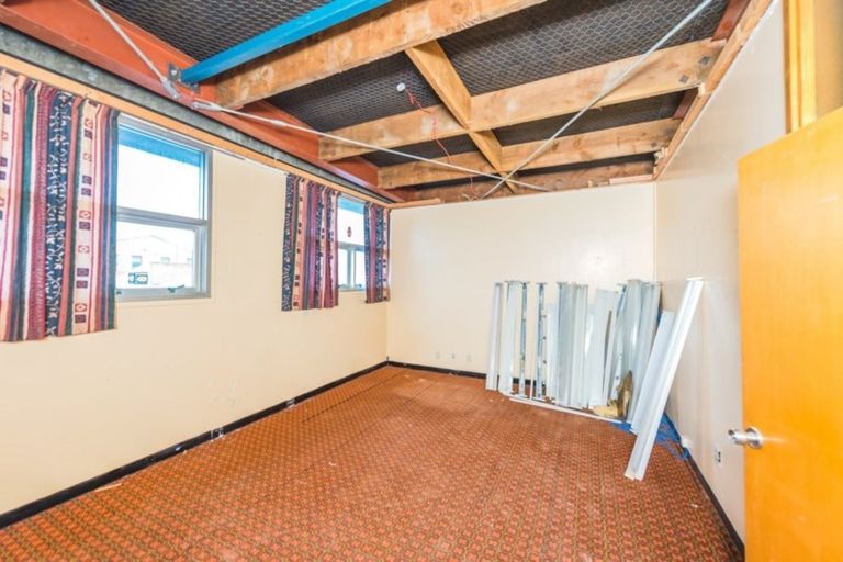 Photo of property in 187 Victoria Avenue, Hokowhitu, Palmerston North, 4410